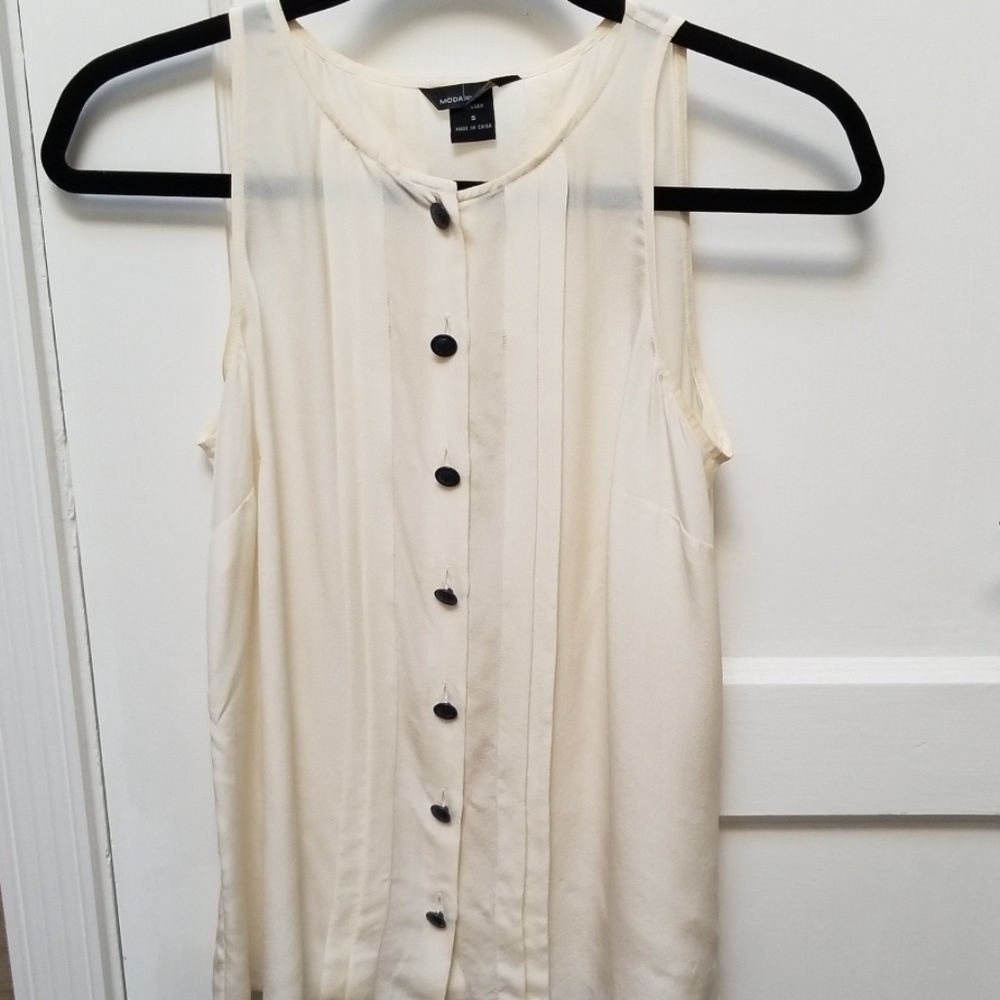 Ivory white 100% silk sleeveless blouse
